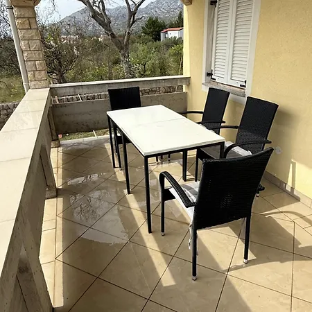 Aparthotel Summer Isic Seline
